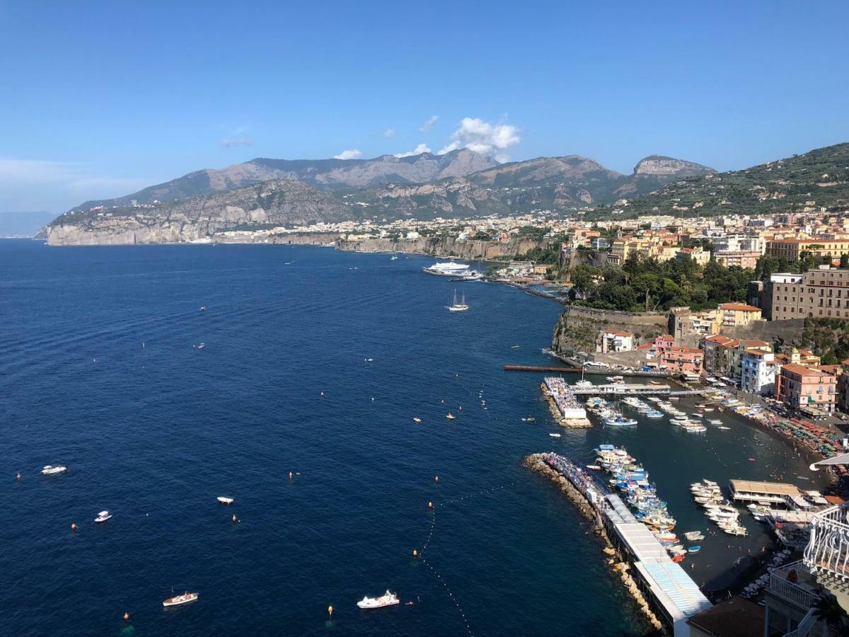 Villa D'Esposito - Sorrento Coast Sant'Agnello Exteriör bild